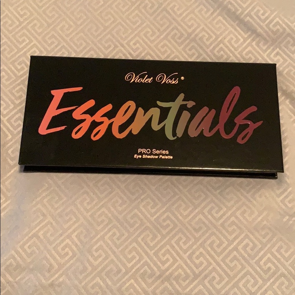 Violet Voss Eyeshadow Palette